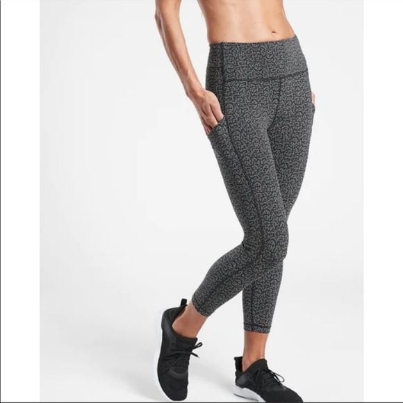 Athleta Leggings Ultimate Stash Pocket 7/8 Tight S - Picture 1 of 9